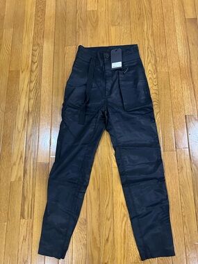 rag & bone Black WCW20H7014ND14
BLACK BELTED HUNTER PANT